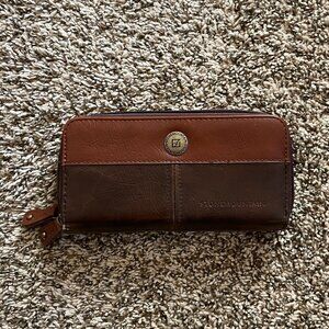 Stone Mountain Genuine Leather Brown Wallet